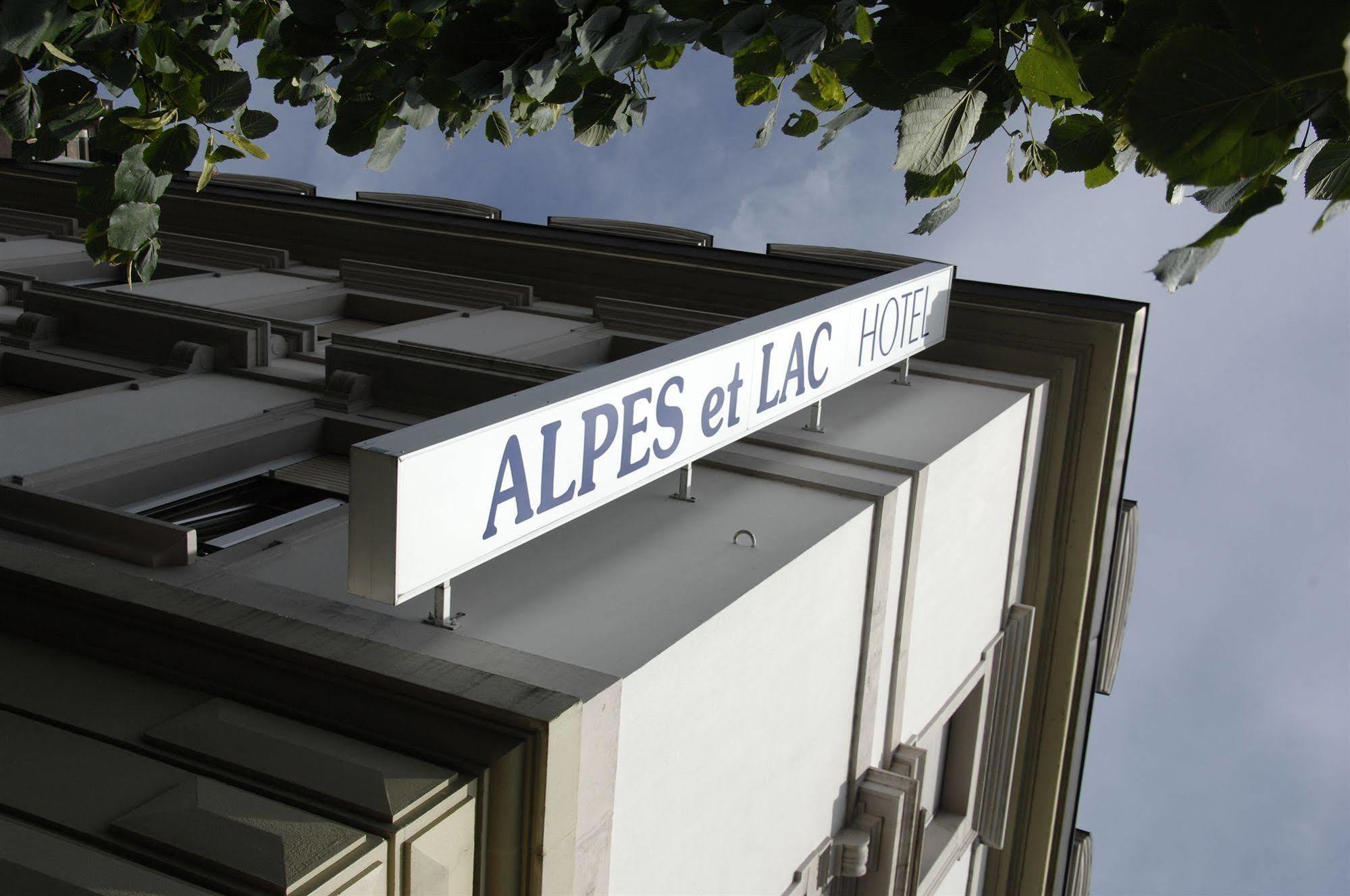 Hotel Alpes & Lac Neuenburg Exterior foto